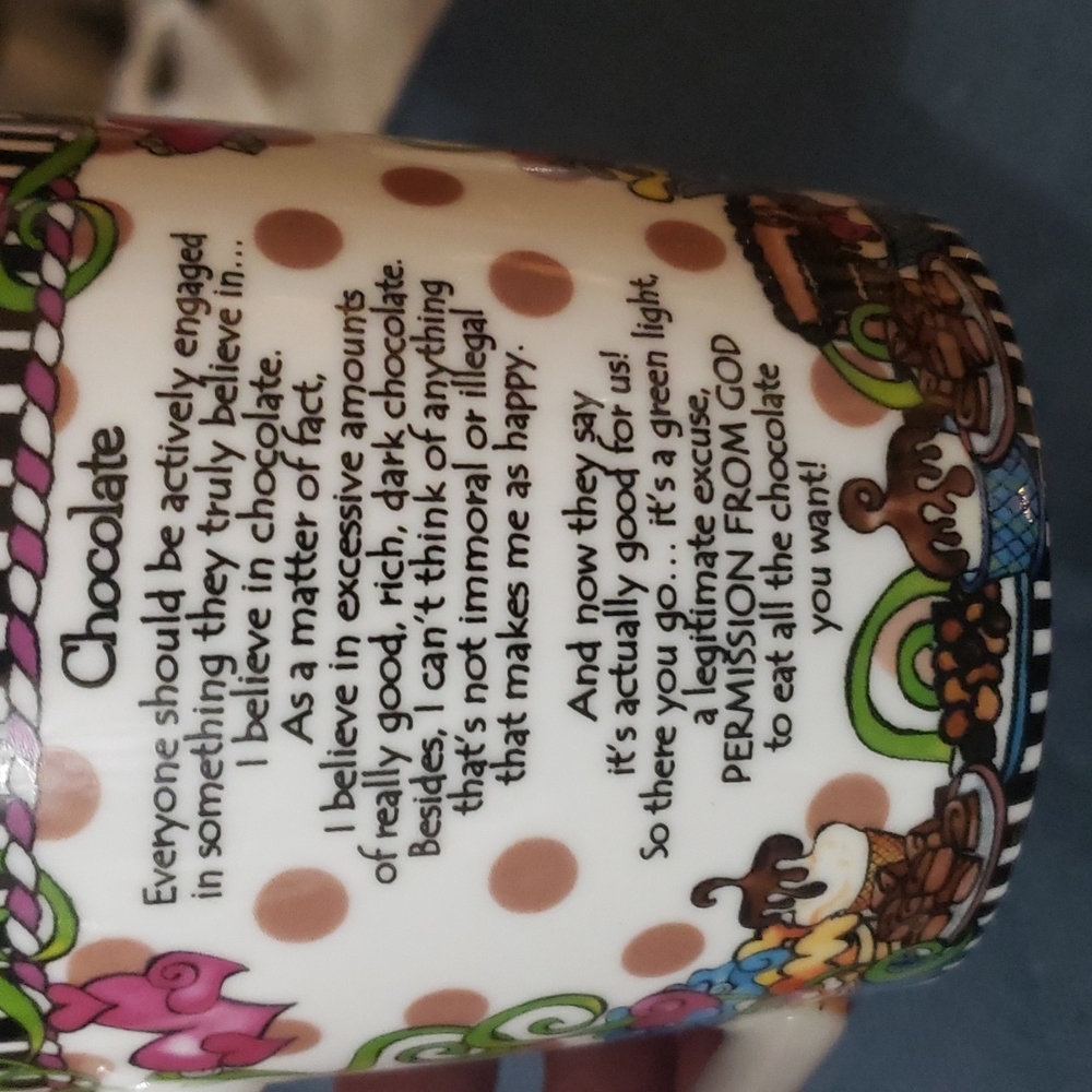 Suzy Toronto chocolate mug. - Picture 2 of 4